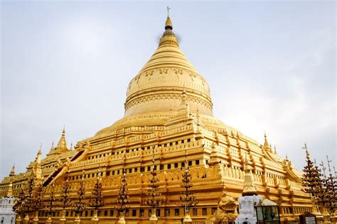 ¿Te atreves a explorar la majestuosidad ancestral de la Pagoda del Gran Cang Jing?