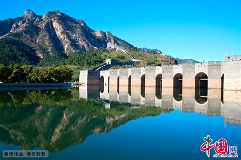 ¡Sumérgete en la Historia y la Naturaleza con el Templo de la Gran Muralla en Huludao!