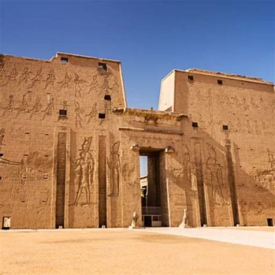 ¿El Templo de Horus en Edfu: Un viaje al pasado faraónico y una aventura arquitectónica!